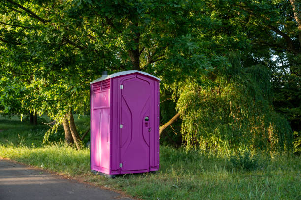 Best Porta potty delivery and setup  in Carteret, NJ